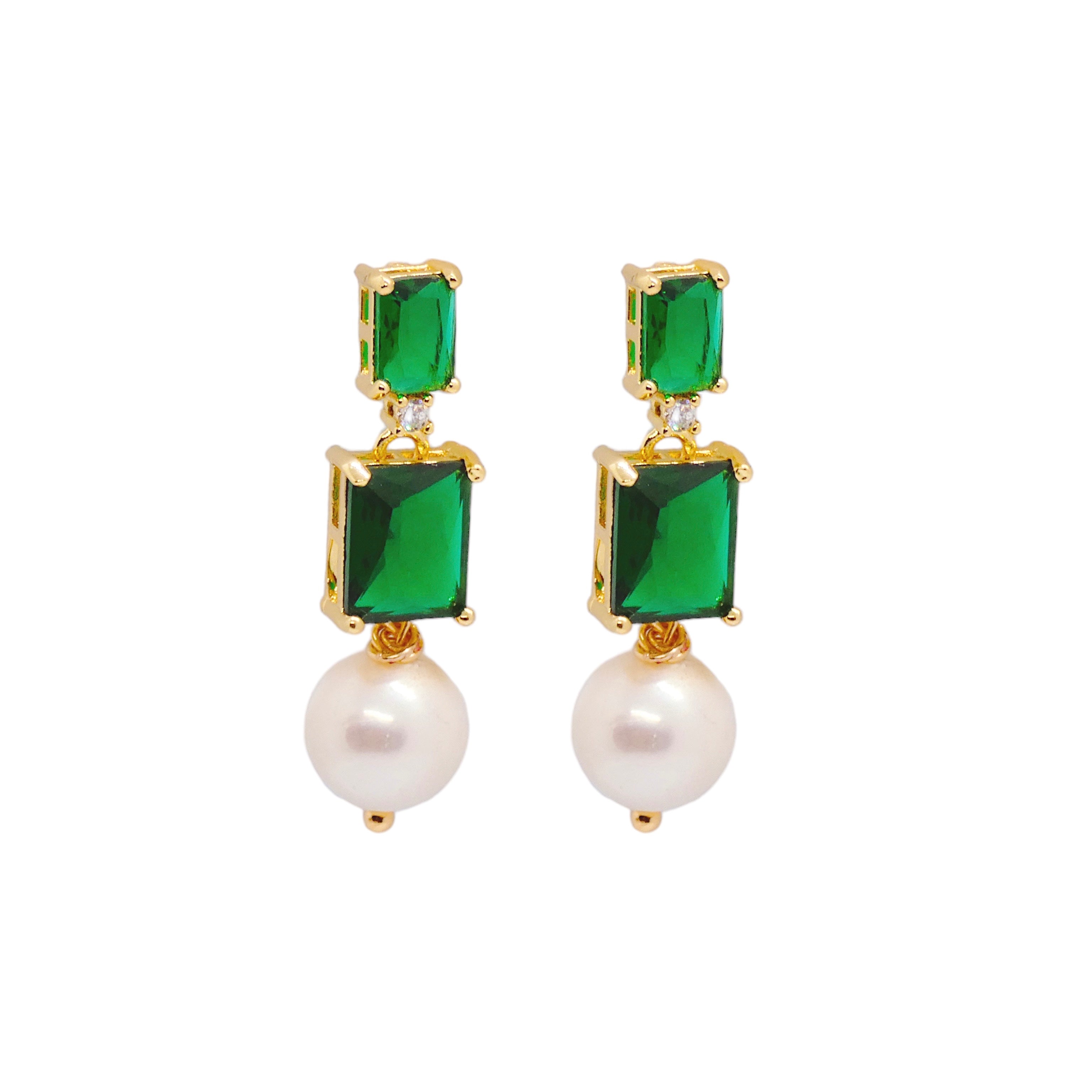 Emerald and store pearl earrings